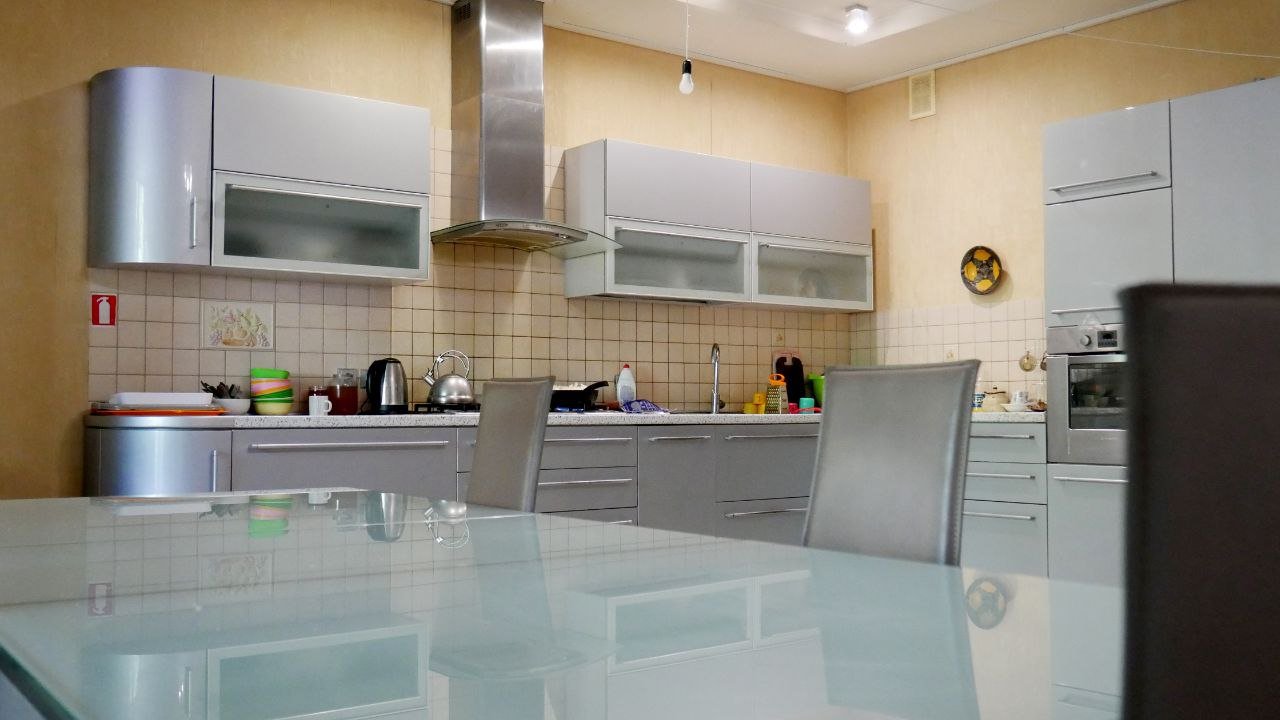Сучасна кухня пансіонату